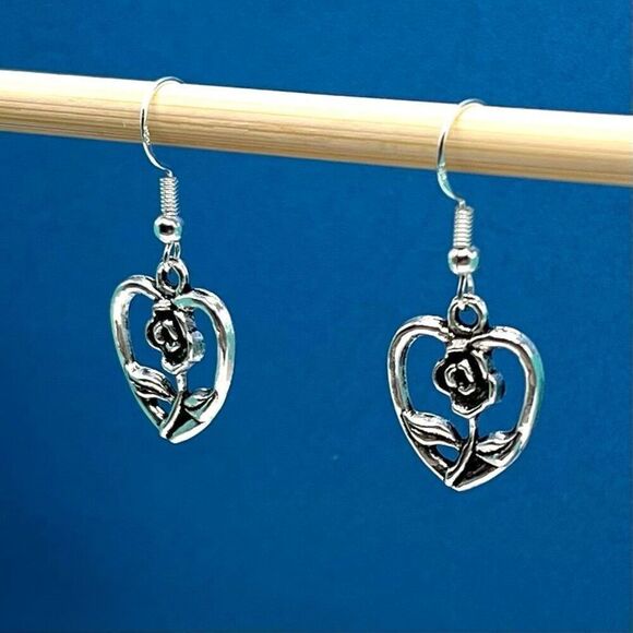 BAV Sterling Heart & Rose Dangle Earrings - Picture 1 of 8